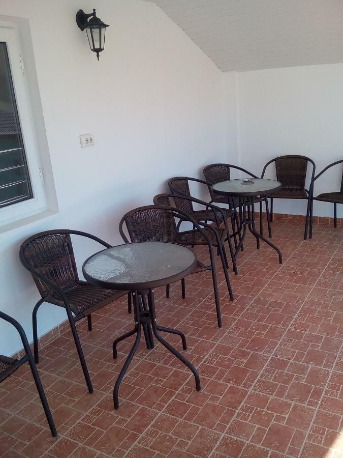Vila Andre 2 Mai Exterior photo